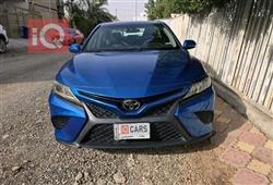 تۆیۆتا کامری